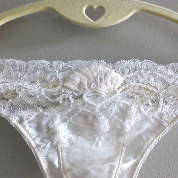 NEW EVE'S TEMPTATION SILK UNLINED FLORAL LACE BRA/PANTIES 2PC SET - Picture 9 of 16